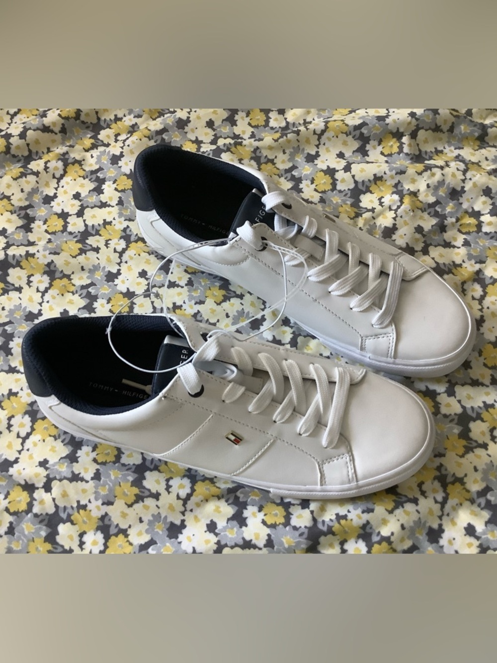 Tommy Hilfiger White Sneakers with Navy Trim